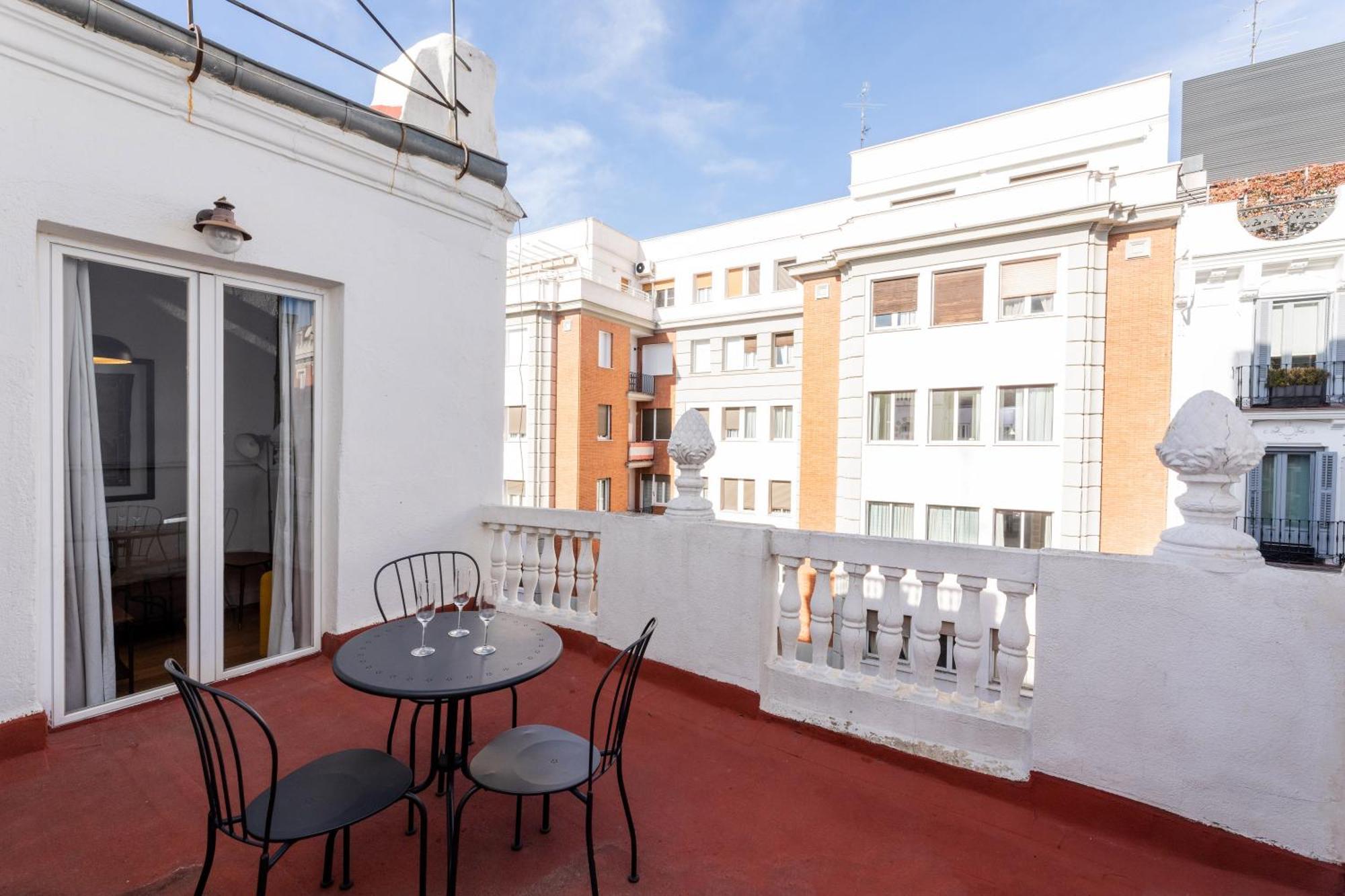 Montaber Apartments - La Paz Market مدريد المظهر الخارجي الصورة